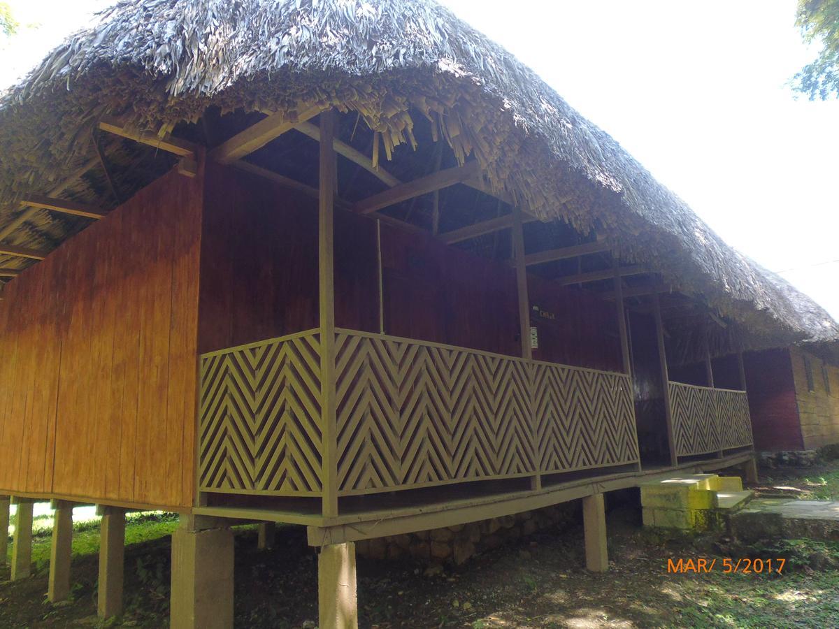 Hotel Nueva Alianza Frontera Corozal ภายนอก รูปภาพ